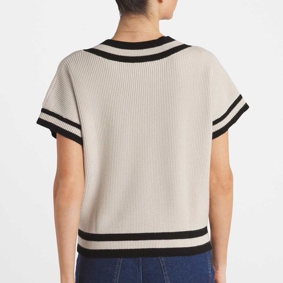 EVOLUTION BY CYRUS
Blaze Short Sleeve Sweater - Picture 2 of 5